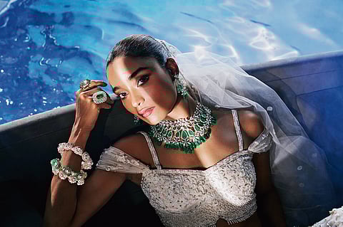 Emerald and diamond crown necklace