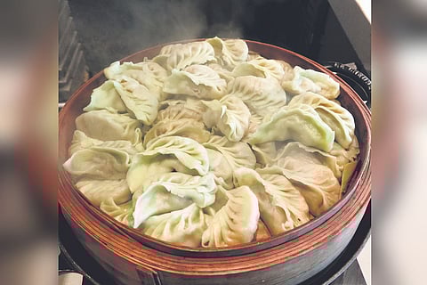 Vegetable momos