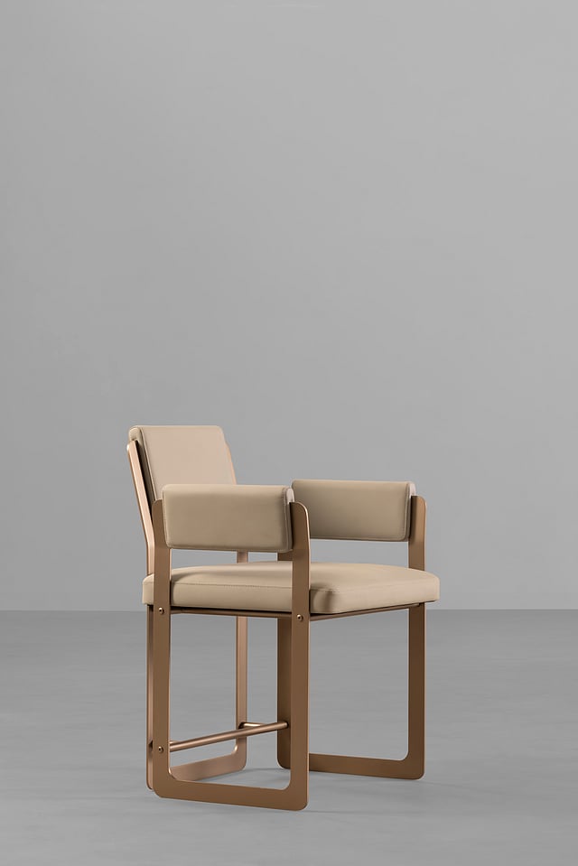 Artus Chair
