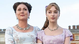 Bridgerton-inspired ensembles and accessories you can wear in 2024!