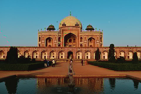 In frame: Humayun's Tomb
