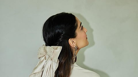 Sonam Kapoor hops onto the 'Bow Gate' trend, pairs this adorable accessory with Indo-western attire