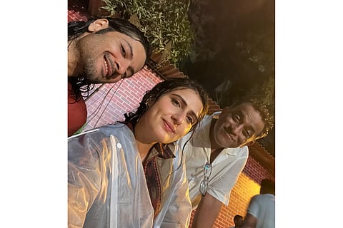 The picture from the sets