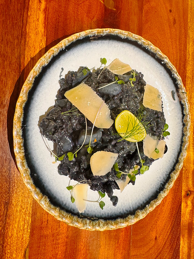 Black risotto