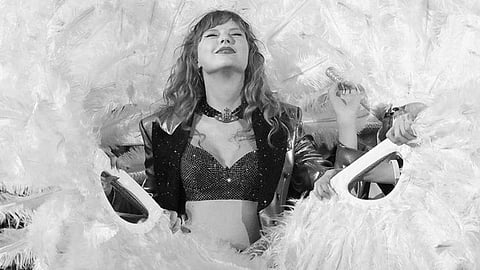 In frame: Taylor Swift