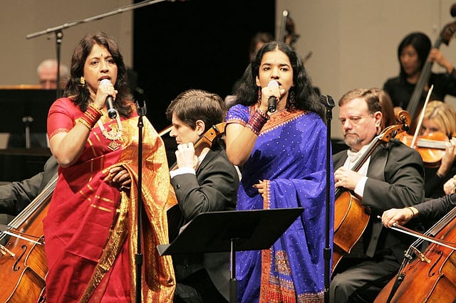 Kavita Krishnamurthy & Bindu Subramaniam