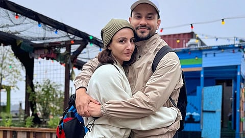 Kunal Kemmu with wife Soha Ali Khan