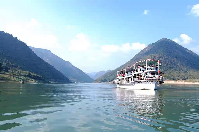 Boat at Papikondalu