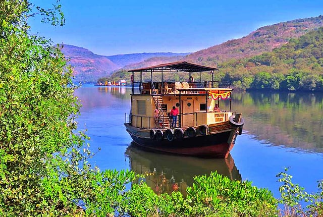 Mahahouseboat in Guhagar