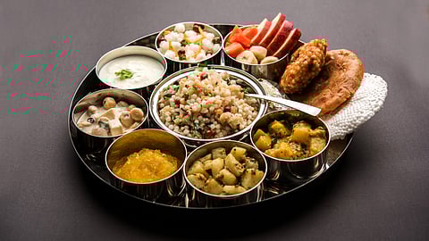 We bring you six spots in Bengaluru where you can indulge in some traditional festive vegetarian spreads!