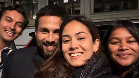 Shahid Kapoor and Mira Rajput with their friends