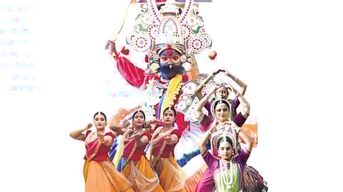 Moves with a message