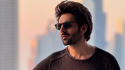 Kartik channels his inner Prem as he dances with Madhuri on ‘Pehla Pehla Pyar’