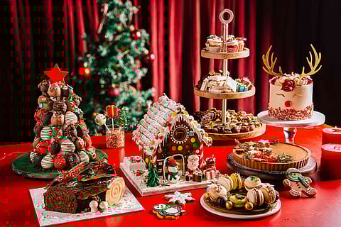 Toujours' Christmas Dessert Table