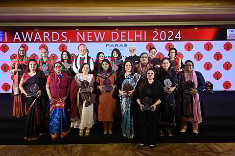 Chief guest and Kerala Governor Arif Mohammed Khan (4th from left in second row), TNIE Group Editorial Director Prabhu Chawla (7th from left in second row) and Executive Editor Santwana Bhattacharya (2nd from the left in first row) with awardees on Monday. Seventeen women were recognised for their achievements in their fields