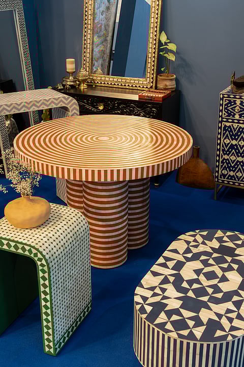 Inspired by traditional techniques, the RASA collection of Umeni is a blend of two contrasts