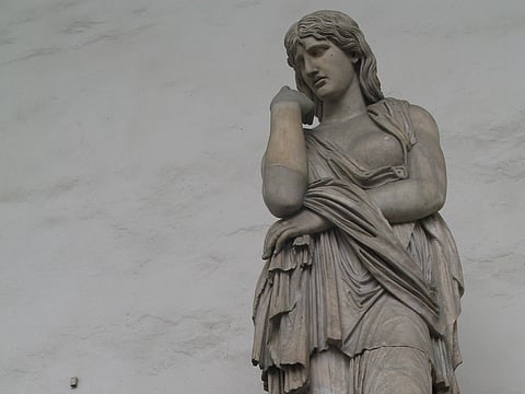 Fashion elements inspired by the Renaissance