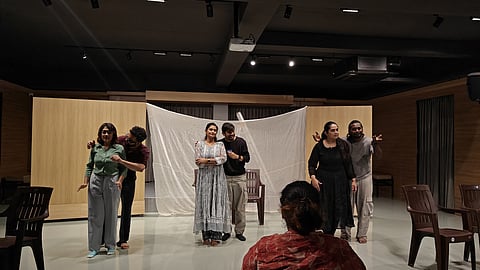 Tumhaare Baare Mein by Manav Kaul explores the themes of love, longing and fantasies