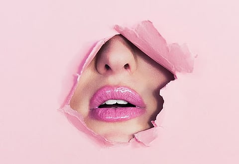 Every lipstick shade you choose says something about you (Source: Pexels)