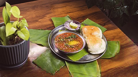 This Mumbai cafe hosts a sizzling Pav Bhaji fest!