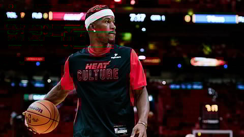 Warriors star Jimmy Butler questionable for game 3 vs Rockets after scary fall