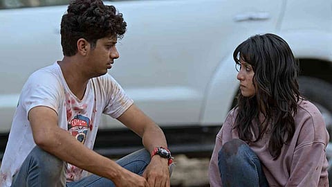 Black White Gray Love Kills’