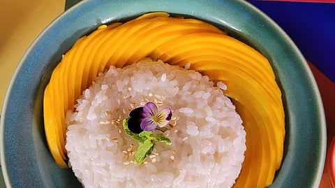 Mango sticky rice