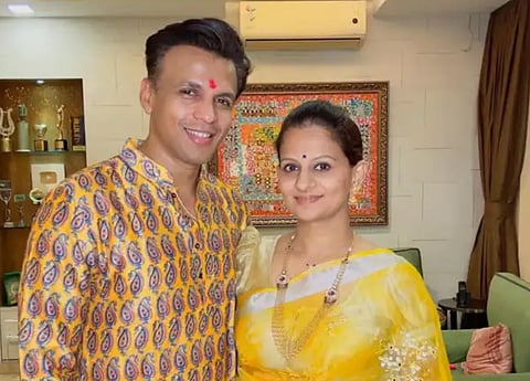 Abhijeet Sawant with his wife Shilpa