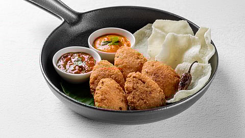 Monsoon cravings? Try out the recipe of Curd Rice Vadai