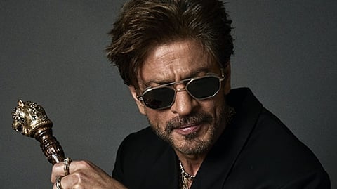 Farah Khan turns Shah Rukh Khan into a chef