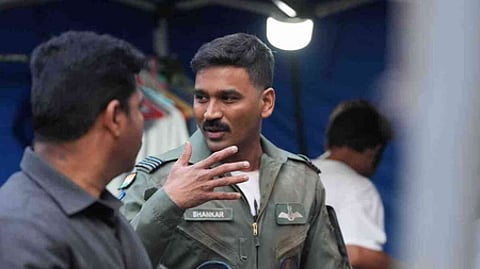 Dhanush flaunts his new avatar in short hair and moustache for Tere Ishk Mein