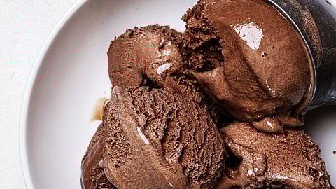 How to make protein-rich chocolate ice cream at home