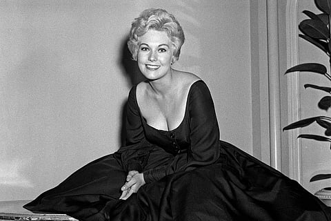 Vertigo star Kim Novak to receive Golden Lion lifetime achievement award at Venice Film Festival