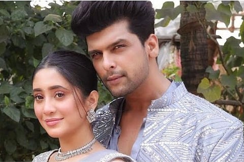 Kushal Tandon & Shivangi Joshi spark breakup rumours after unfollowing each other on Instagram