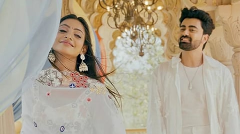 Kumbh Mela’s viral girl Monalisa roped in for singer Utkarsh Sharma’s new album Saadgi