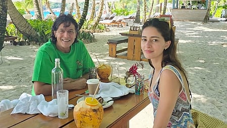 Ananya wishes ‘twin’ Bhavna Panday, Chunky Panday calls her ‘most beautiful person’