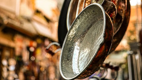 Kitchen Hacks: 3 effective hacks to clean burnt pots and pans