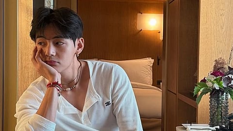 Taehyung turns up the heat in Paris with shirtless gym selfies and late-night party vibes