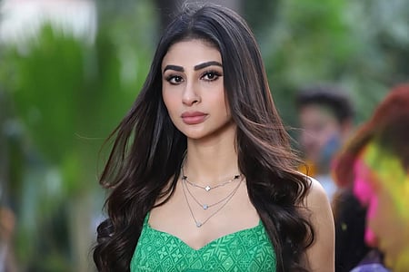 Mouni Roy says she calls the paparazzi; gives a breakdown on how it happens