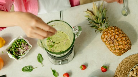 Kitchen hacks to clean the blender right