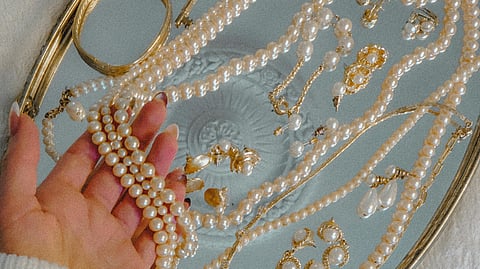 Vintage vs estate jewellery: What’s the real difference?
