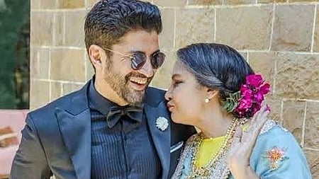 Farhan Akhtar wishes Shabana Azmi on her 75th birthday