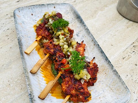 We kick-started our gastronomic trail with a non-vegetarian starter, Grilled jerk chicken