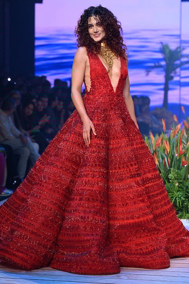 From grandma-approved skincare to squash sessions, Taapsee Pannu embodies radiance and fitness