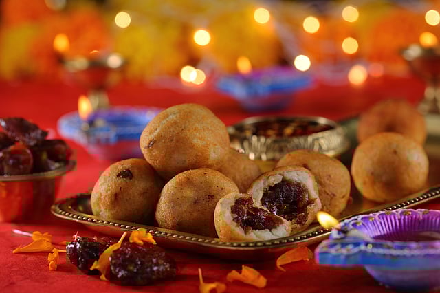 This Diwali mix and match some ingredients and create a whole of magical snacks for your house guests