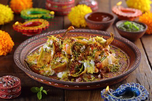 Diwali 2025: Get your home chaat station ready with these flavourful snacks