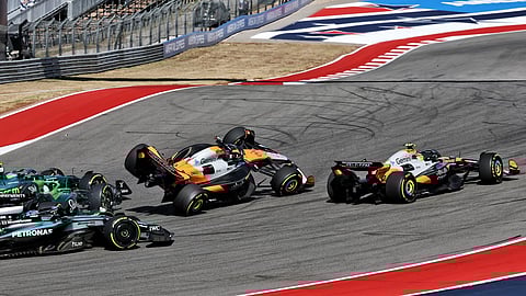 McLarens' crash into each other, giving Max an easy win at 2025 F1 USGP Sprint
