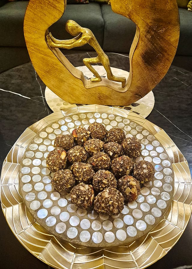 Here are some delicious try-at-home recipes for this Diwali