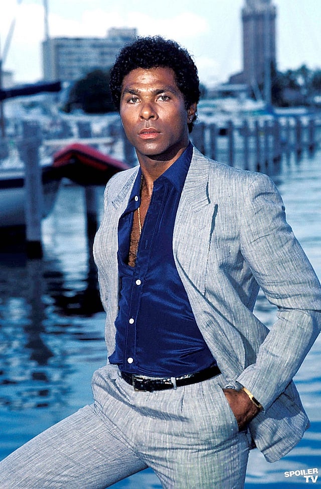 Philip Michael had first played the role of Ricardo in Miami Vice (1984)