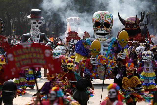 5 destinations where the marigolds guide the spirits home for Día de Muertos
